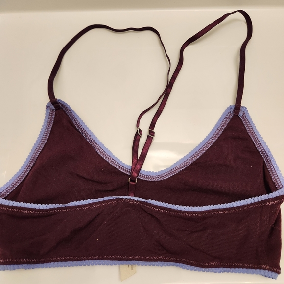 Free People Intimately Hide & Seek Stretchy Comfy V Back Strap Bralette M - Picture 2 of 5